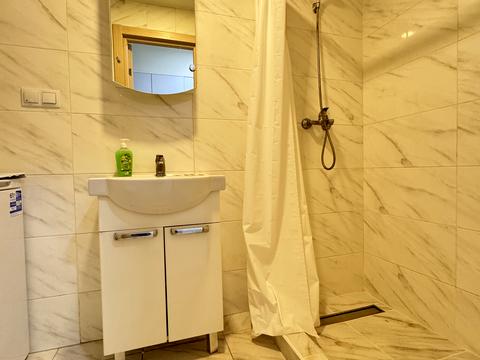 квартира за адресою Машинобудівна вул., 41