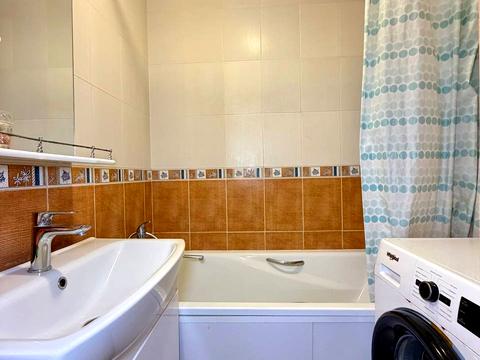 квартира за адресою Зиновія Бабія вул., 3