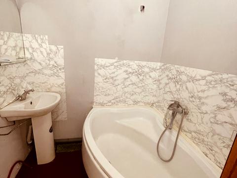 квартира за адресою Чорновола вул., 29