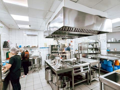 комерційна за адресою Архітектора Ніколаєва вул., 7