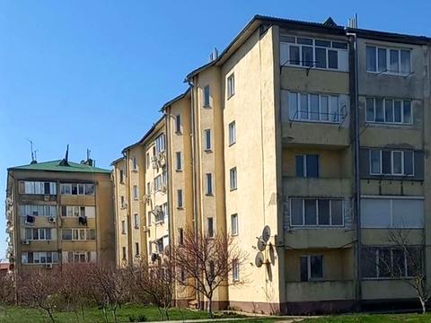 квартира за адресою Кароліно-Бугаз, Чорноморська вул., 4