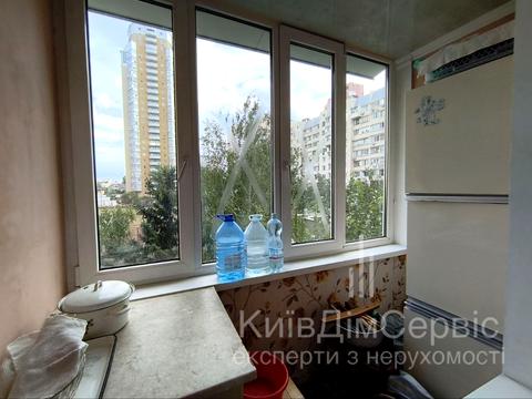комната по адресу Владимира Ивасюка просп. (Героїв Сталінграду), 14-Б