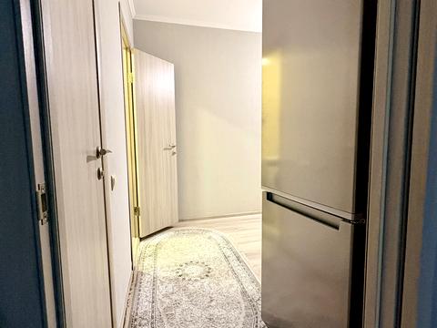 квартира за адресою Зенітного Полку вул., 12-А