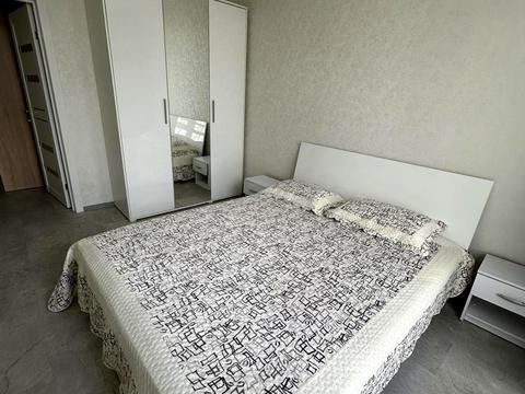 квартира за адресою Дніпровська набережна вул., 18-А