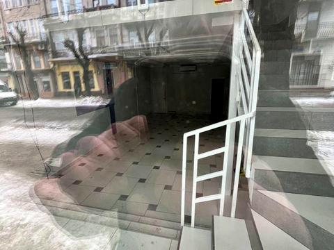 комерційна за адресою Шевченка вул., 6