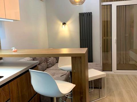 квартира по адресу Салютная ул., (Будинок 02301-02303)