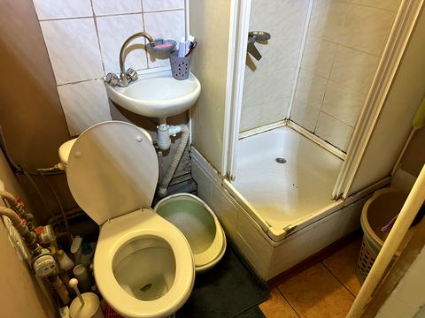 квартира за адресою Богатирська вул., 18
