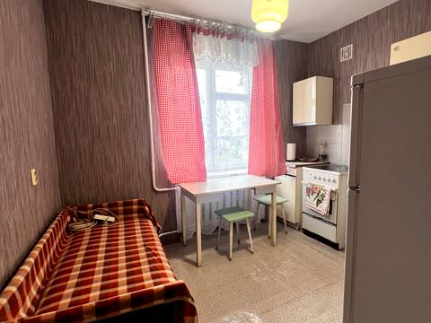 квартира за адресою Кропивницького вул., 24/26