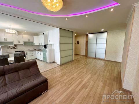 квартира за адресою Святотроїцька вул., 94