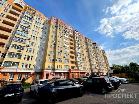 квартира за адресою Святотроїцька вул., 94