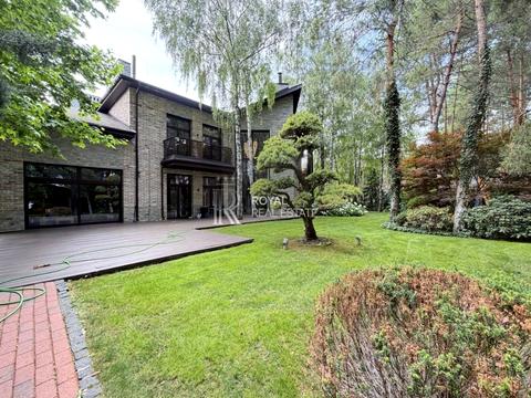 будинок за адресою с. Романків, Лісова вул.