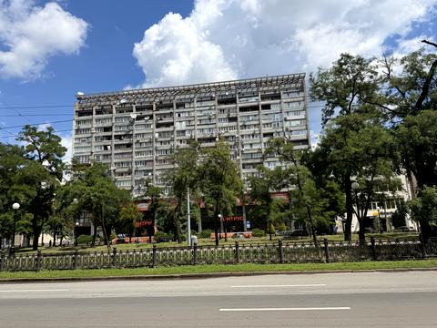 квартира за адресою Дмитра Яворницького просп. (Карла Маркса), 58