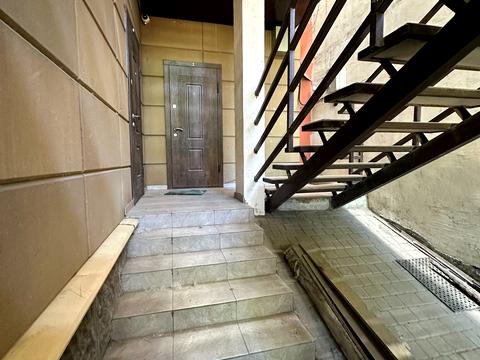 квартира за адресою Церковна вул., 8