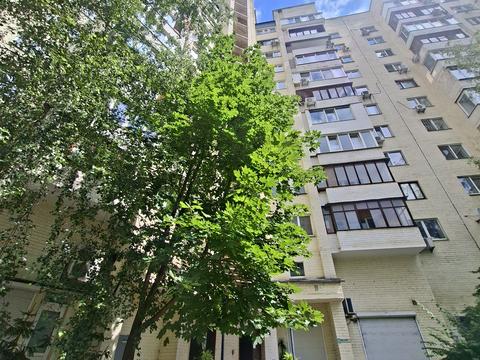 квартира за адресою Миколи Бажана просп., 30