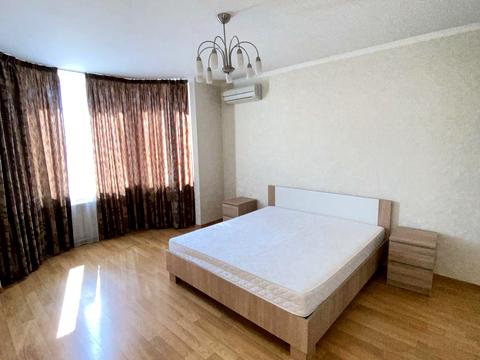 квартира за адресою Осіння вул., 33