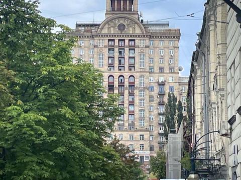 квартира за адресою Хрещатик вул. (Kreschatic), 25