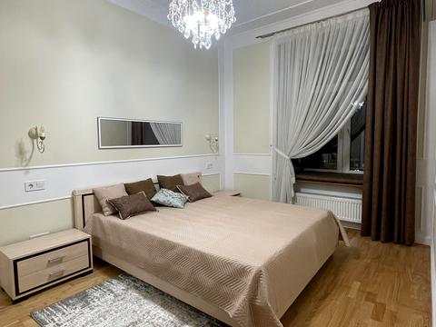квартира за адресою Хрещатик вул. (Kreschatic), 25