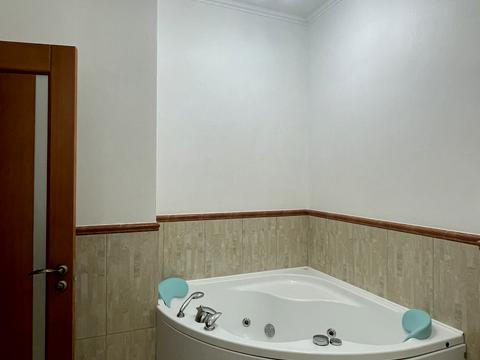 квартира за адресою Хрещатик вул. (Kreschatic), 25