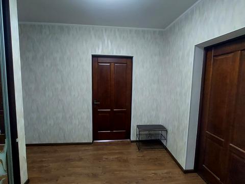 квартира за адресою Раїси Окіпної вул., 3-Б