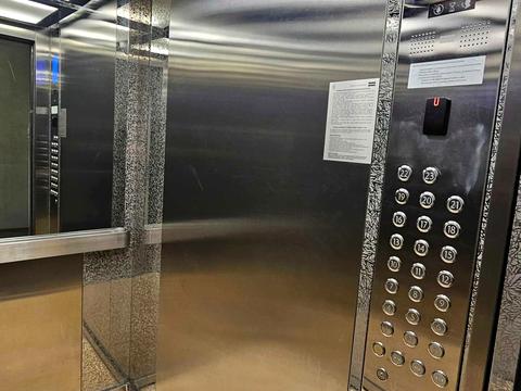 квартира по адресу Джона Маккейна ул. (Івана Кудрі), 7