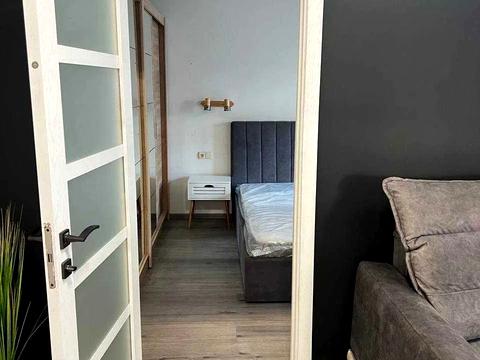 квартира по адресу Кловский спуск, 12
