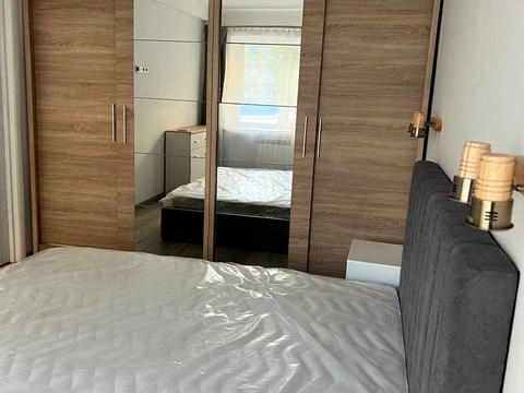 квартира по адресу Кловский спуск, 12