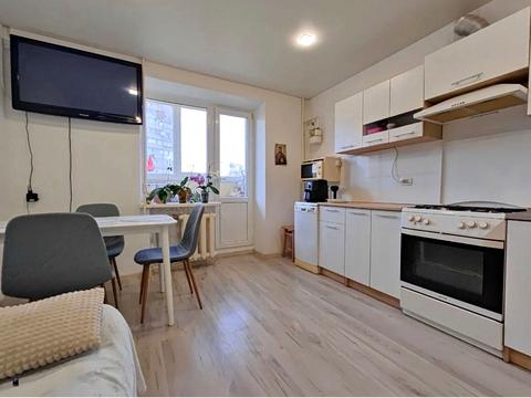 квартира за адресою Тополина вул., 7-А