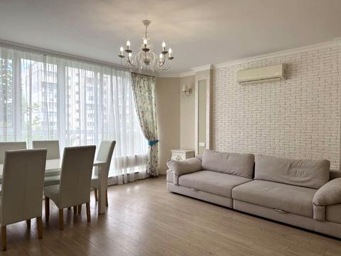 квартира за адресою Середньофонтанська вул., 30/1