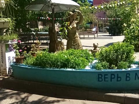 квартира по адресу Средняя ул. (Середня), 49