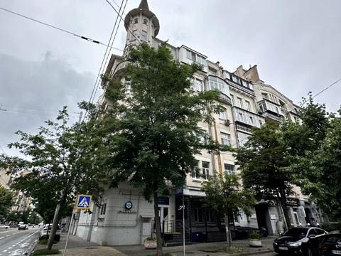 комерційна за адресою Січових Стрільців вул. (Артема), 40