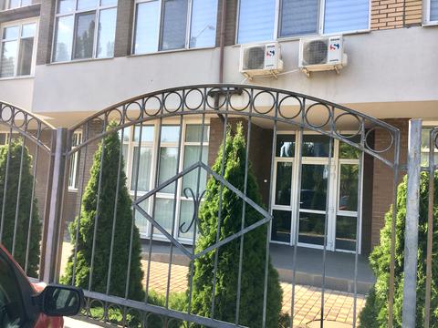 комерційна за адресою Французький бульв., 26