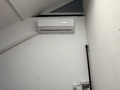 коммерческая по адресу Свободи, 2