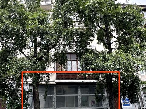комерційна за адресою Січових Стрільців вул. (Артема), 40