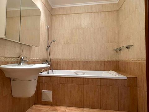 квартира за адресою Паркова вул., 48