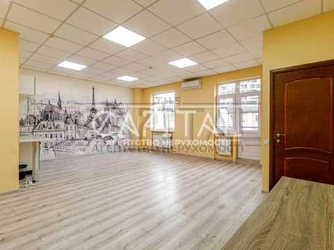 комерційна за адресою Глибочицька вул., 40