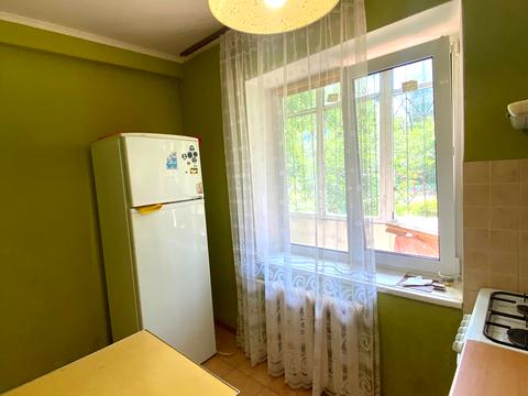 квартира за адресою Космонавта Поповича вул. (Космонавта Волкова), 12