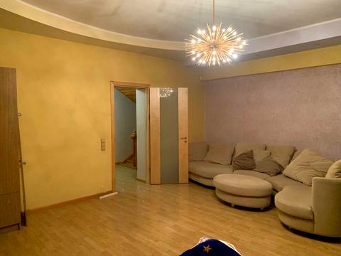 будинок за адресою Гризодубова вул., 79