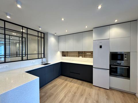 квартира за адресою Тадея Рильського бульв., 1