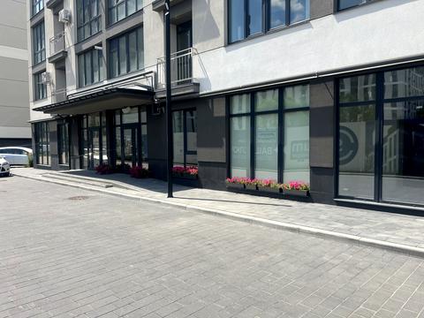 комерційна за адресою Олександра Довженка вул., 31в, к. 7