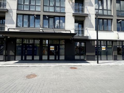 комерційна за адресою Олександра Довженка вул., 31в, к. 7
