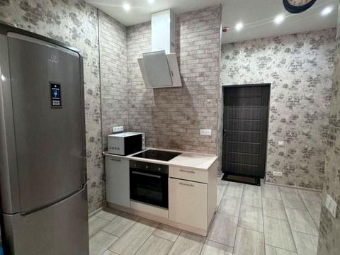квартира за адресою Володимира Моссаковського вул. (Клари Цеткін), 7