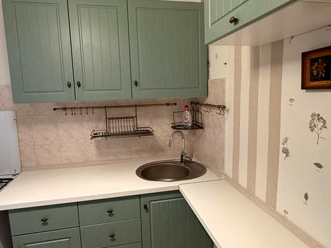 квартира за адресою Космонавтів вул., 44