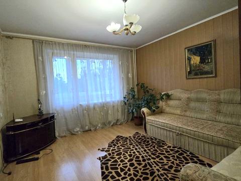 квартира за адресою Героїв Крут бульв. (Героїв Сталінграду), 10