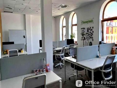 комерційна за адресою Петра Сагайдачного вул., 33