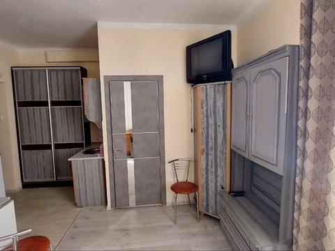 квартира за адресою Моторна вул., 48