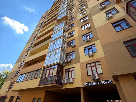 квартира за адресою Євгена Коновальця вул. (Щорса), 36-Е