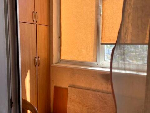 квартира за адресою Академіка Булаховського вул., 5-Б