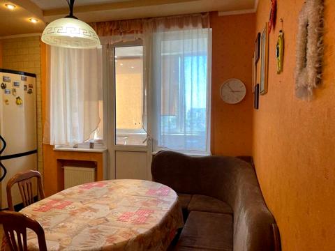 квартира за адресою Академіка Булаховського вул., 5-Б