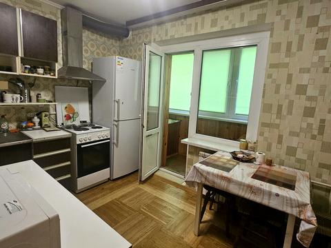 квартира за адресою Героїв Космосу вул., 15