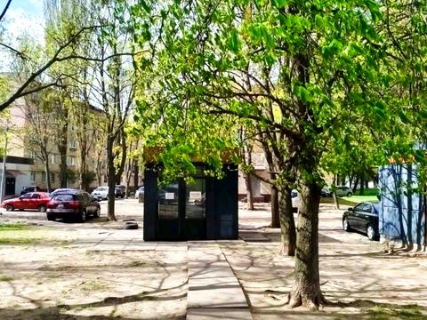 комерційна за адресою Леся Курбаса просп., 9-Д